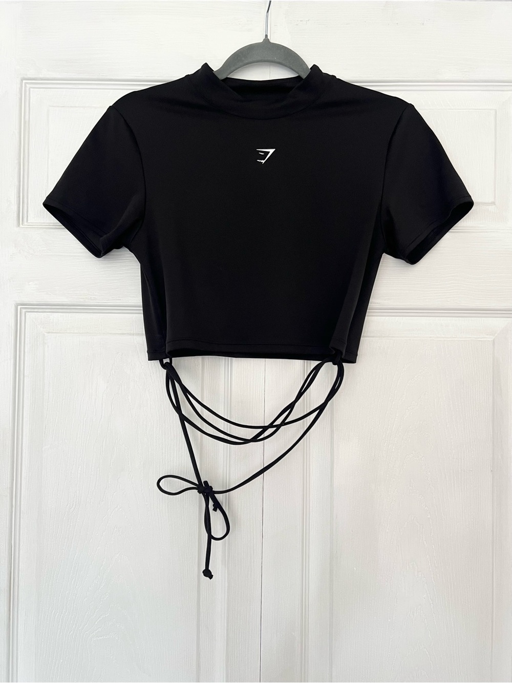 Gymshark Everyday Mock Neck Ribbon T-Shirt, Black M Size, Like New